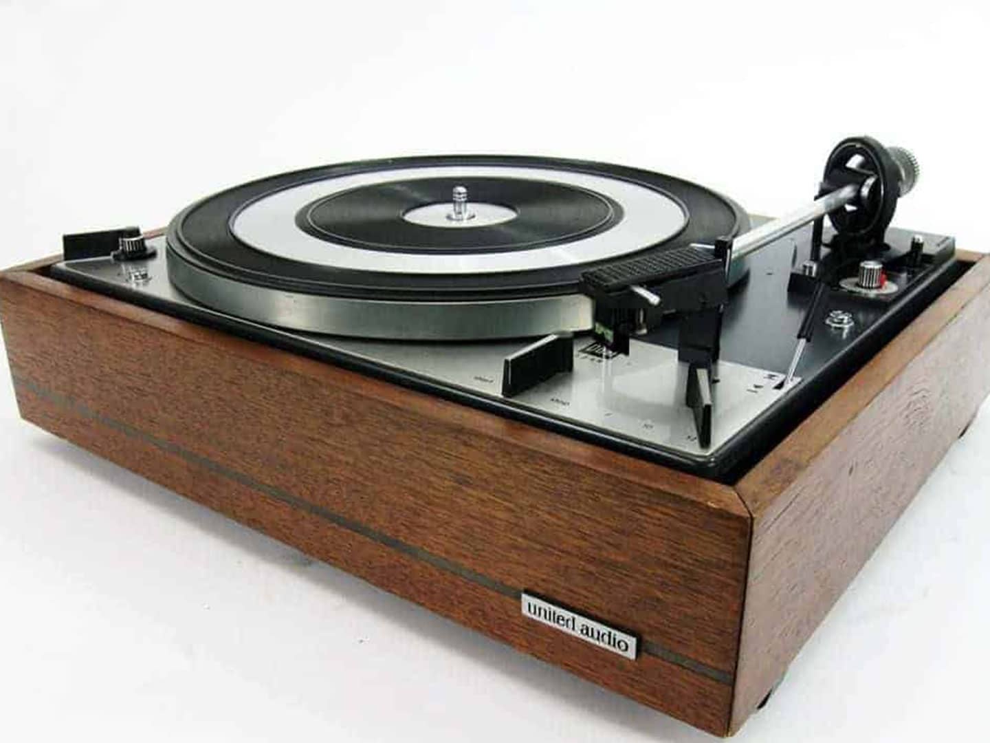 Free Stereo Equipment Disposal & Recycling